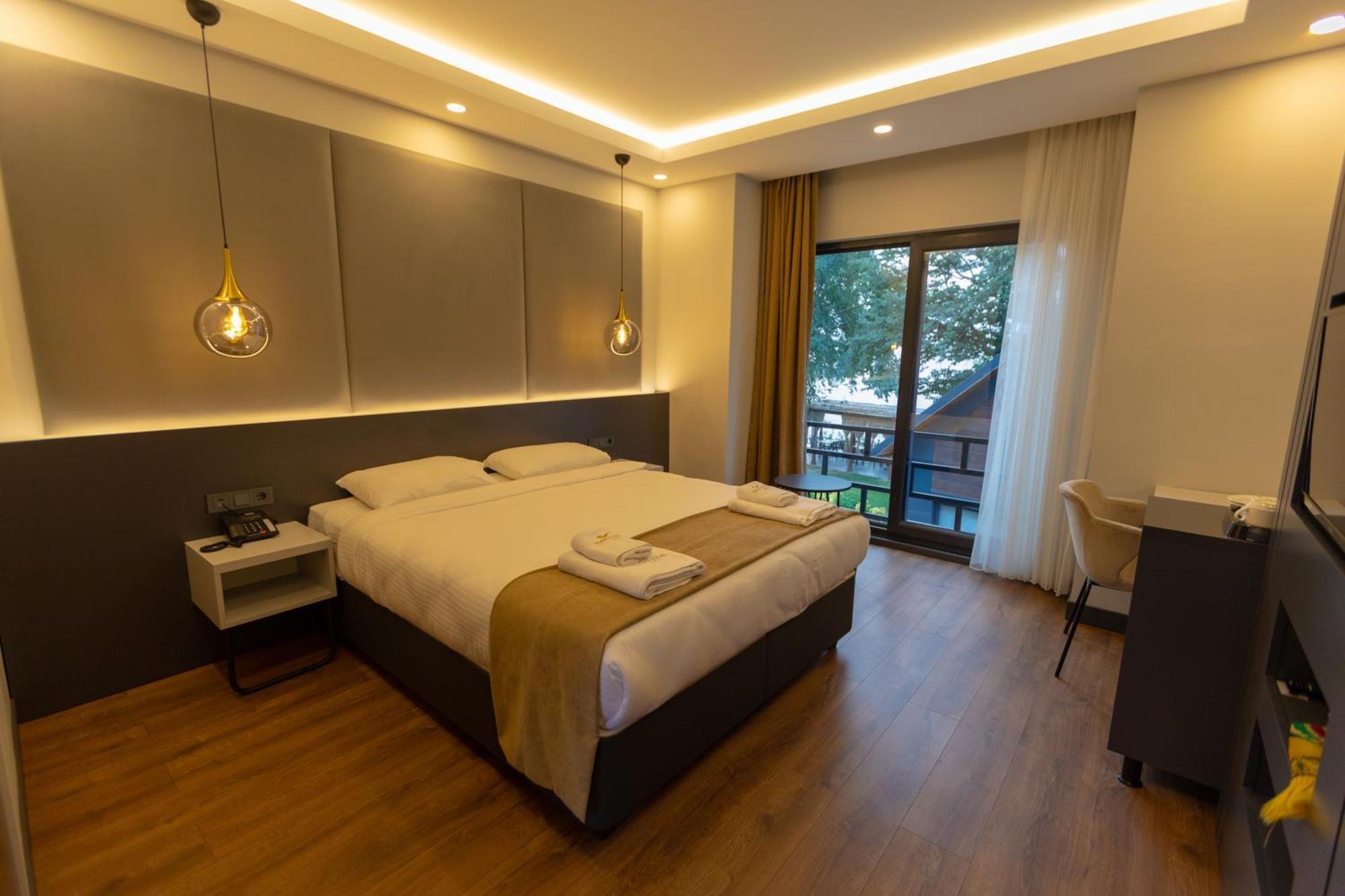 Hotel Santana 5*